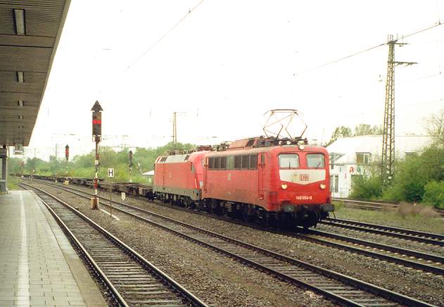  140 054