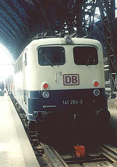  141 254