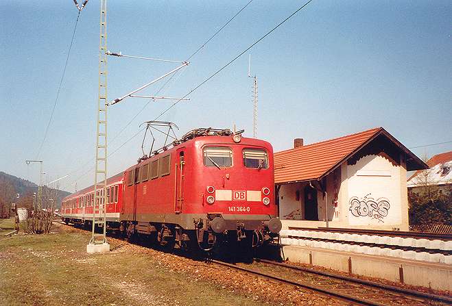  141 364