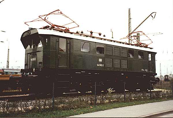  144 502