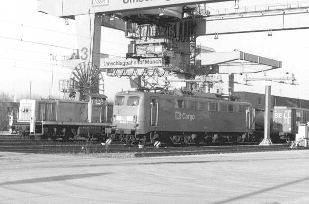  150 098
