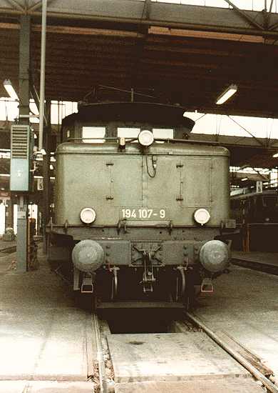  194 107