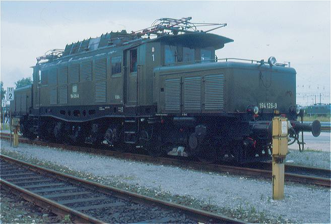  194 126