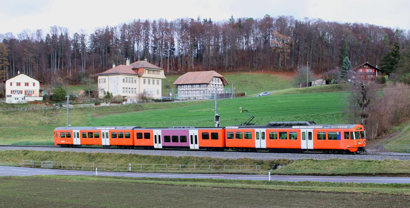 http://www.eisenbahn-im-bild.de/Temp/CH_RBS_IMG_3493.jpg