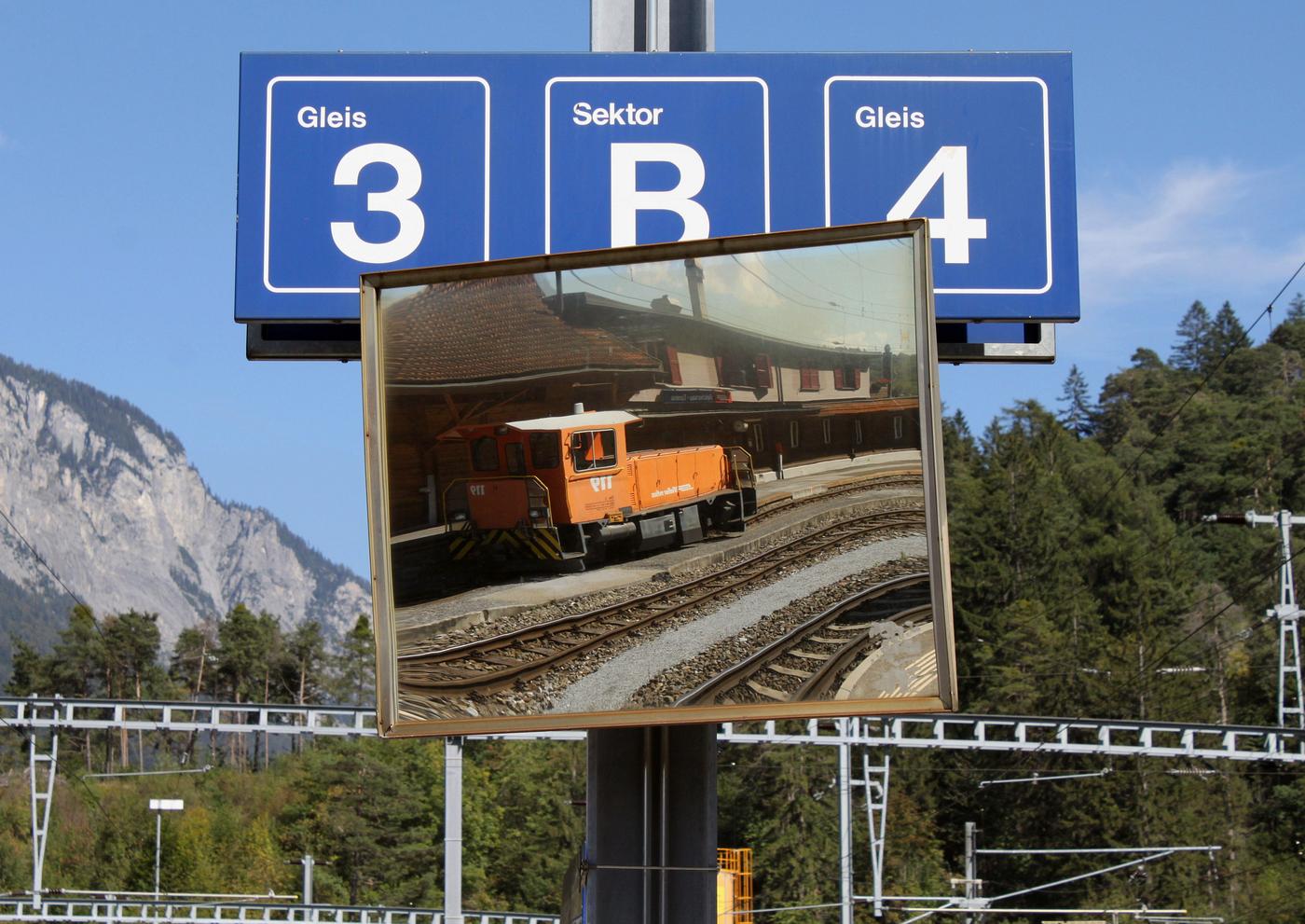 http://www.eisenbahn-im-bild.de/Temp/RhB_1_IMG_4933.jpg